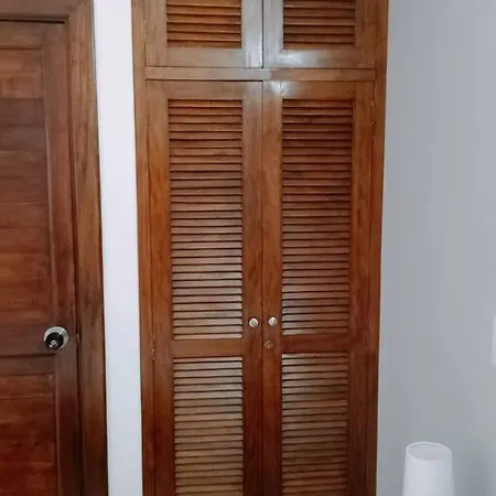 Couples Retreat In Laureles Estadio Private Studio, 1Br 1Bath Kit Medellín Extérieur photo