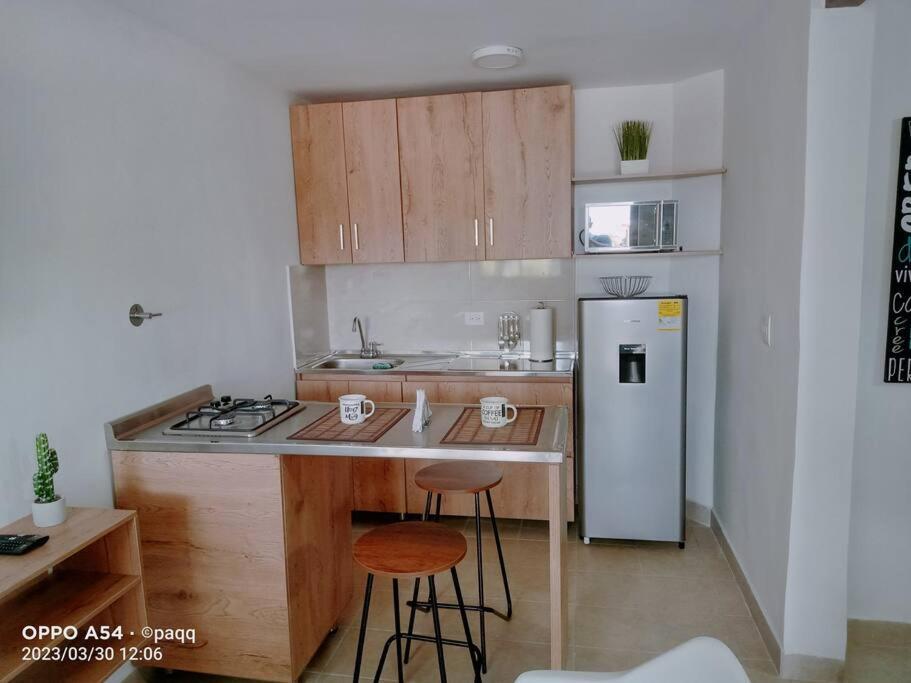 Couples Retreat In Laureles Estadio Private Studio, 1br 1bath Kit