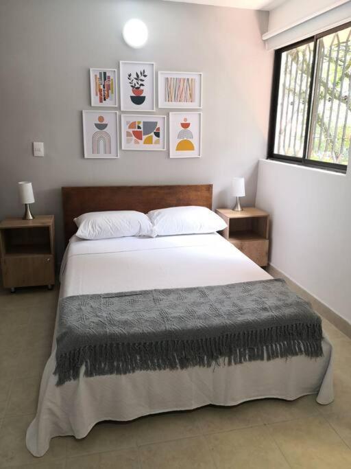 Couples Retreat In Laureles Estadio Private Studio, 1br 1bath Kit Apartment Medellin