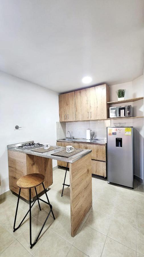 Couples Retreat In Laureles Estadio Private Studio, 1br 1bath Kit